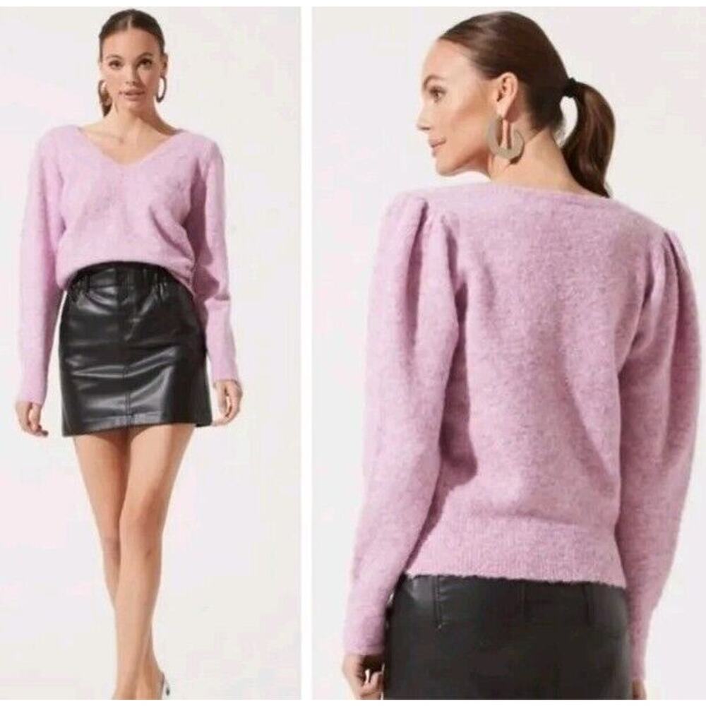 Astr Pink V-Neck Fuzzy Sweater